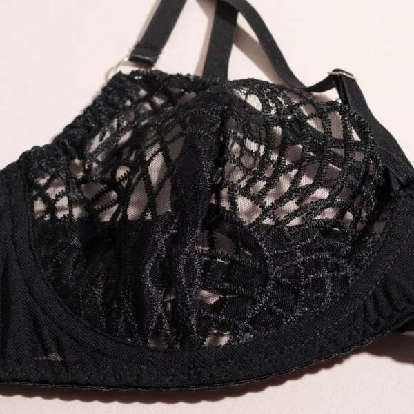 Black Lace Bra Set - Image 2